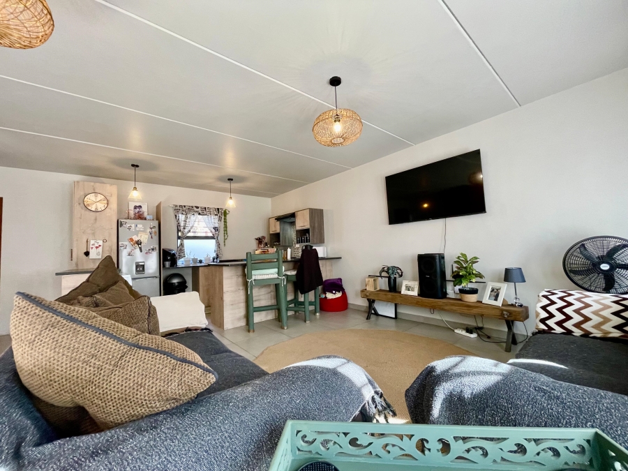 2 Bedroom Property for Sale in Potchefstroom North West